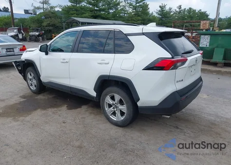 2021 Toyota Rav4 Xle z USA, uszkodzony, nr VIN 2T3W1RFV9MW116054